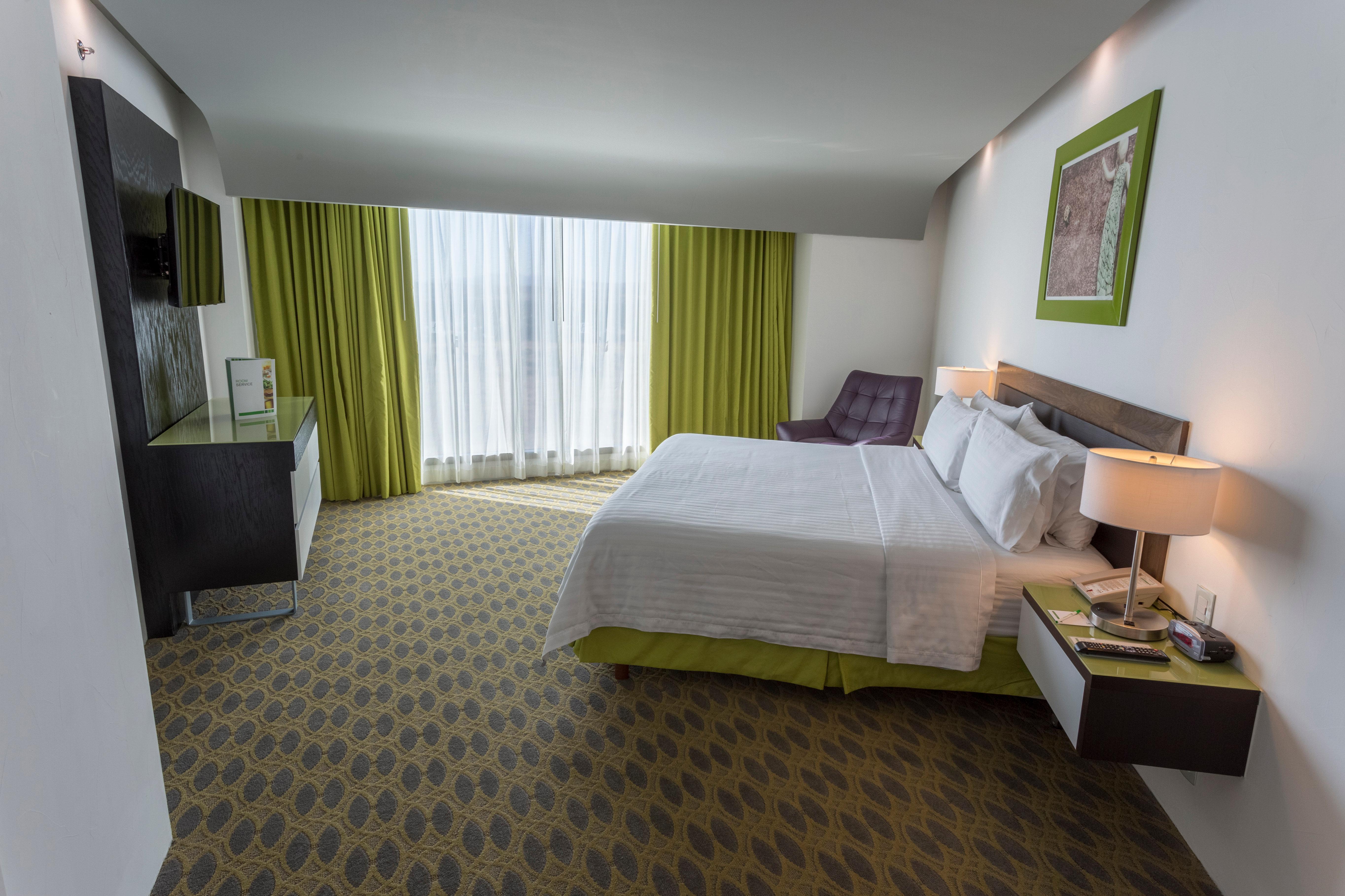 Holiday Inn Queretaro Zona Krystal By Ihg El Salitre Eksteriør bilde