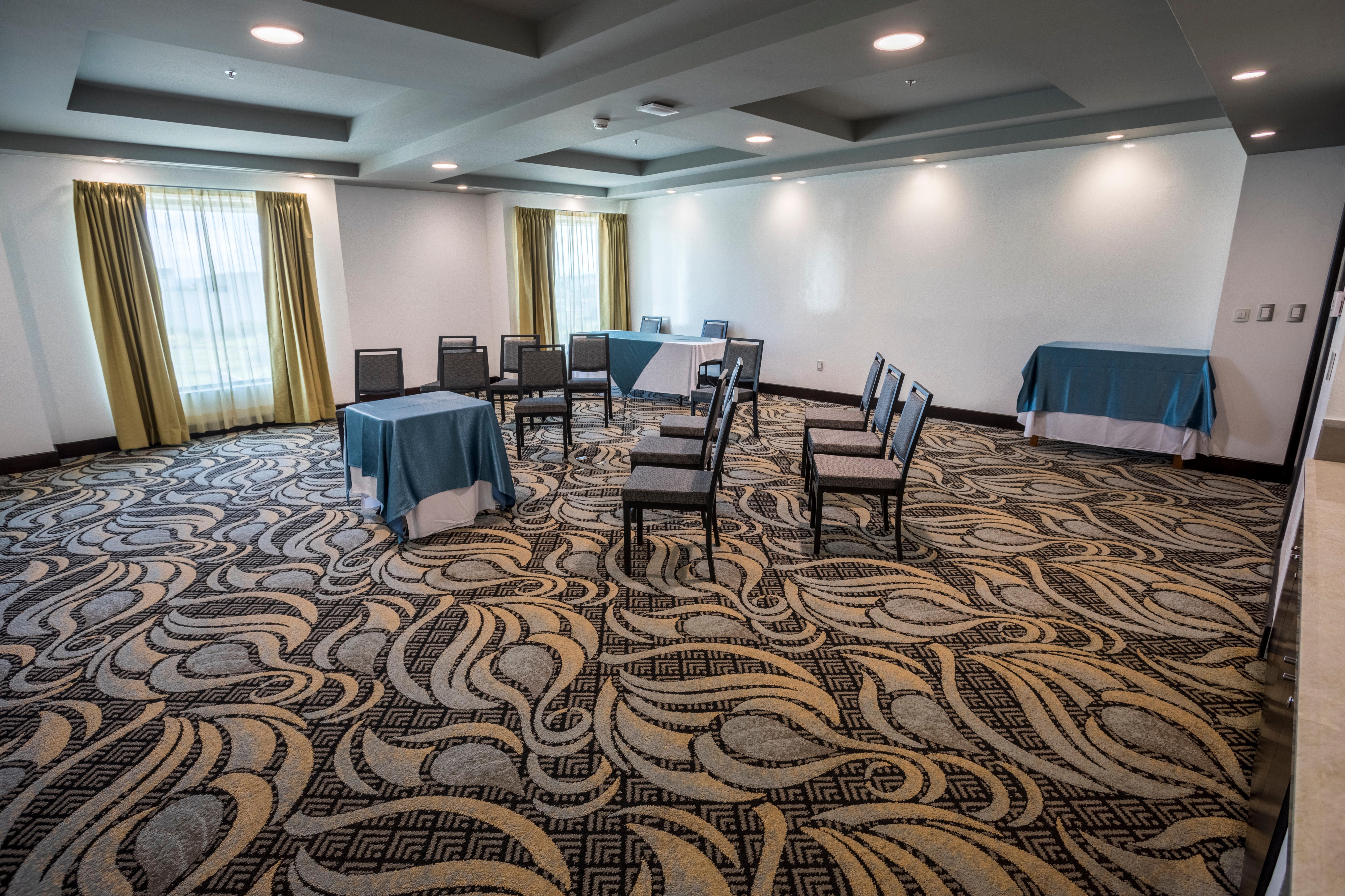 Holiday Inn Queretaro Zona Krystal By Ihg El Salitre Eksteriør bilde