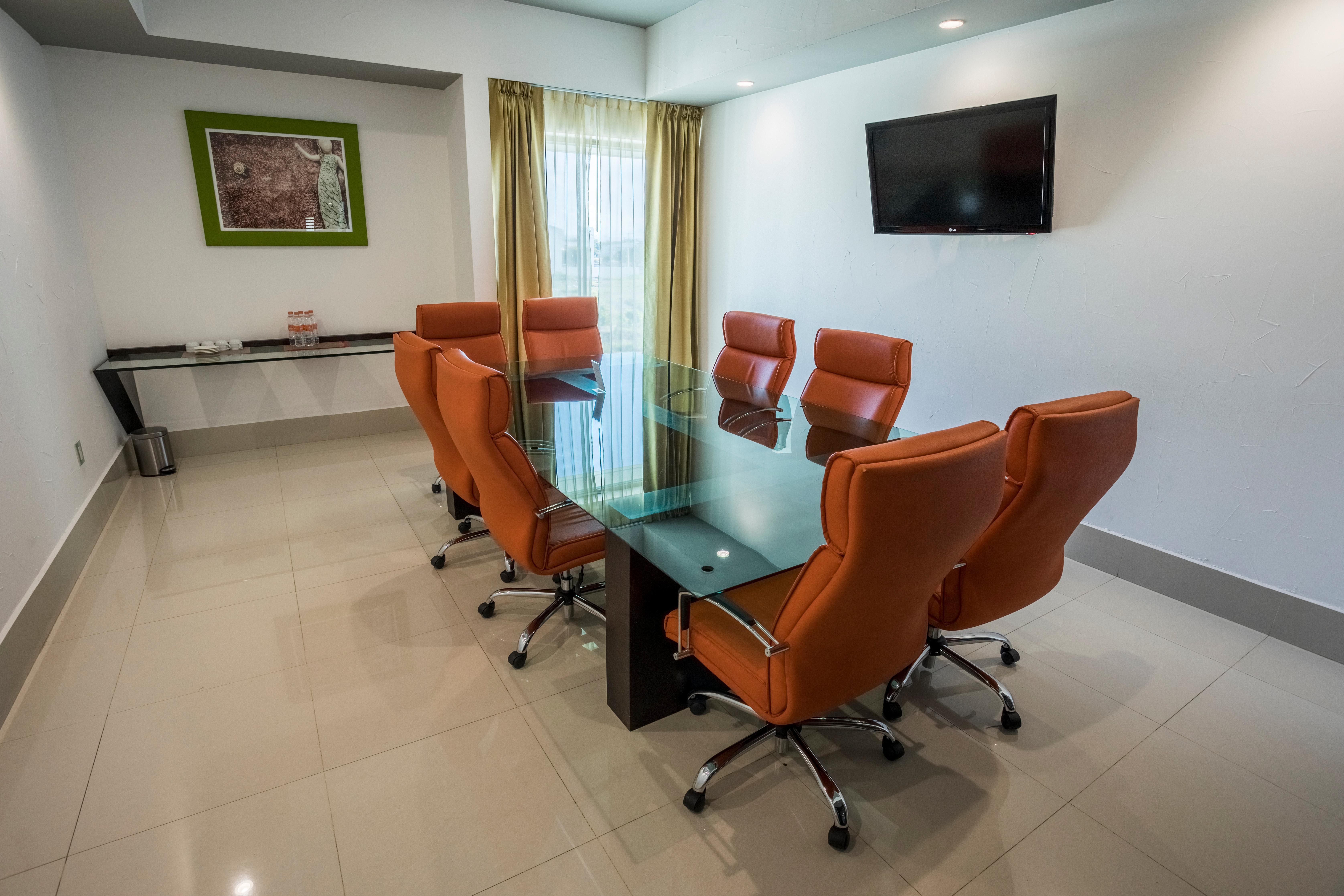 Holiday Inn Queretaro Zona Krystal By Ihg El Salitre Eksteriør bilde