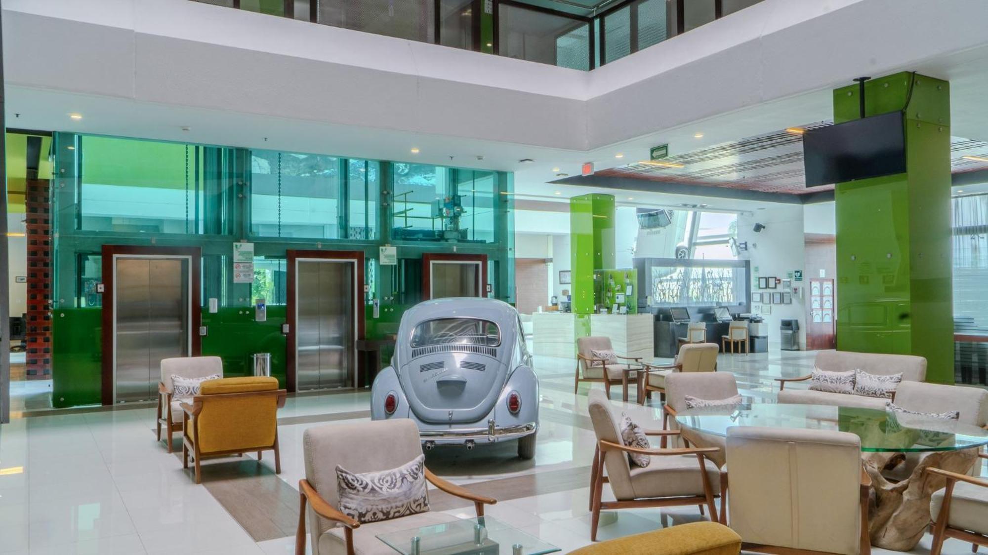 Holiday Inn Queretaro Zona Krystal By Ihg El Salitre Eksteriør bilde